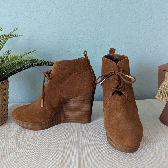 Michael Kors Brown Suede Wedge Ankle Boots - Picture 1 of 5